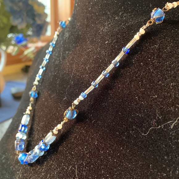 Lia Sophia blue glass bead/silver wire necklace - Picture 4 of 5